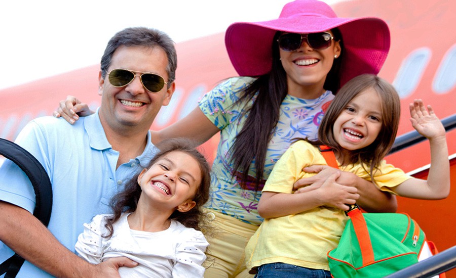 Top Customer Service Top Customer Airport Service with Optima Taxi Samana.